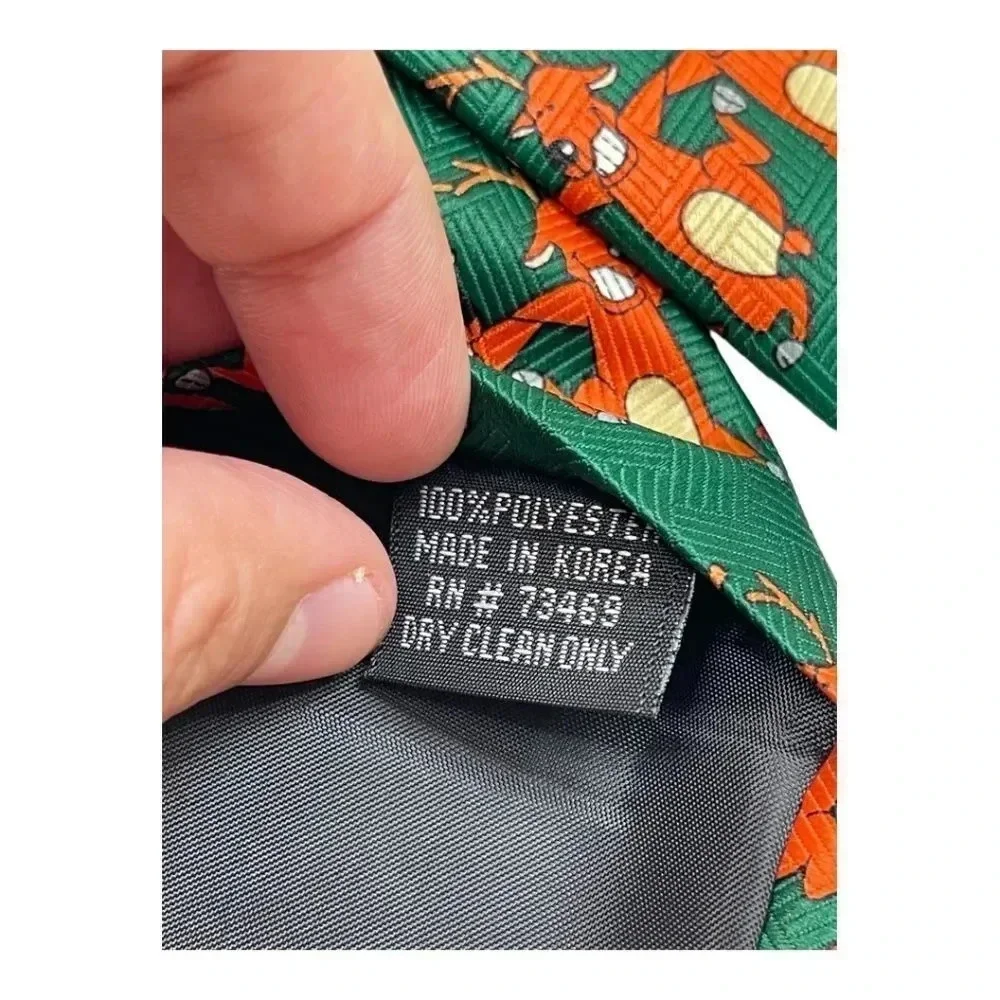 Looney Tunes Christmas Holiday Taz Dancing Reindeer Neck Tie